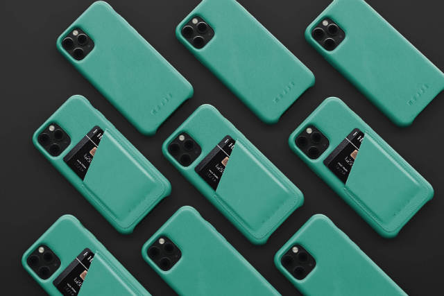 Nueva gama de colores en tonos verde para la carcasa Mujjo piel de iPhone 11