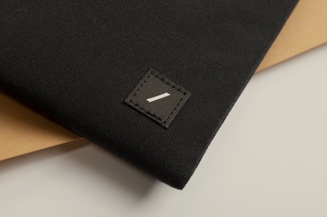Native Union W.F.A. funda Stow LIte Sleeve MacBook 13"