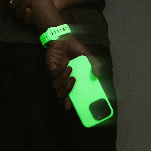 Carcasa Nomad Sport iPhone 15 Series Glow 2.0 fluorescente